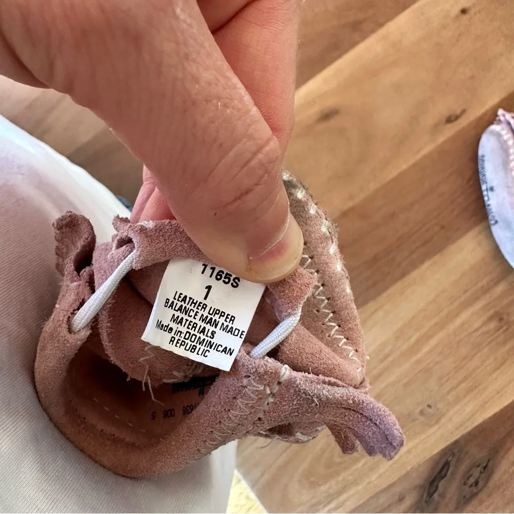 Minnetonka Pink Moccasins Size 1